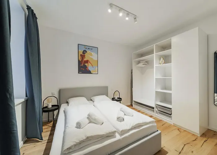 With Stylish Decor & Welcoming Flair Apartment Vienna